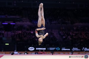 friess aline fra ph simone ferraro sfa08986 copia